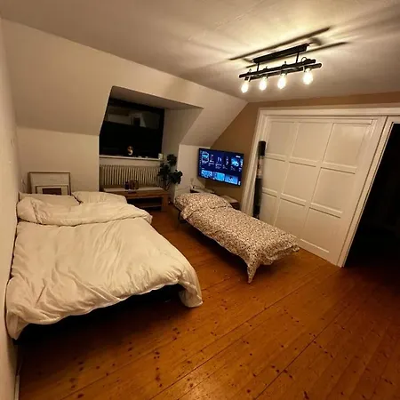 Nette In Super Lage! شقة زيلتويج