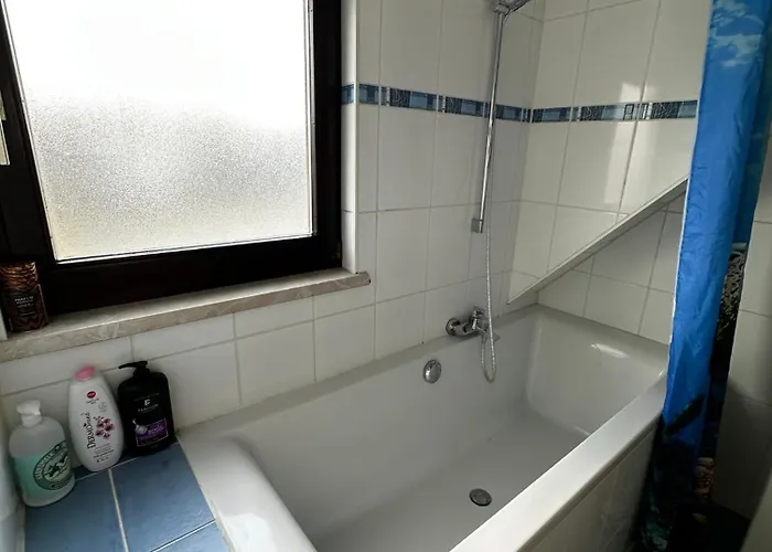 Nette In Super Lage! * زيلتويج